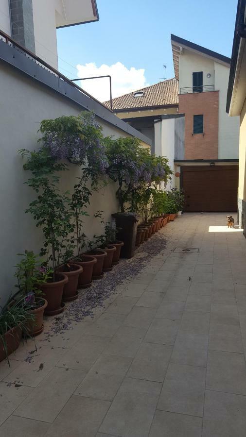 Monteceneri 9 B&B 罗镇 外观 照片